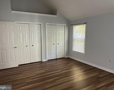 8224 Maple Ridge Avenue - Photo Thumbnail 21
