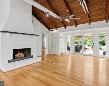 6410 Potomac Avenue - Photo Thumbnail 9