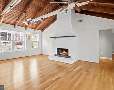 6410 Potomac Avenue - Photo Thumbnail 8