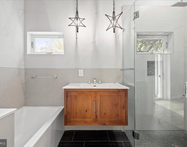 6410 Potomac Avenue - Photo Thumbnail 29