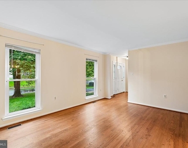 13126 Thornapple Place - Photo Thumbnail 6