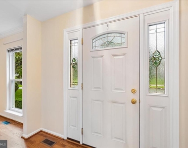 13126 Thornapple Place - Photo Thumbnail 3