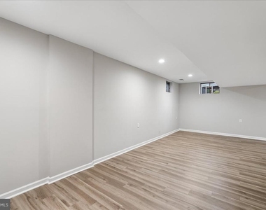 13126 Thornapple Place - Photo Thumbnail 25