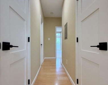 6825 Brindle Heath Way - Photo Thumbnail 6