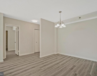 5505 Seminary Road - Photo Thumbnail 25