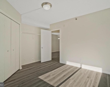 5505 Seminary Road - Photo Thumbnail 44