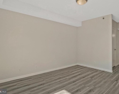 5505 Seminary Road - Photo Thumbnail 30