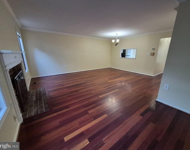 5405 Wycklow Court - Photo Thumbnail 19