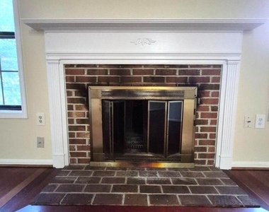 5405 Wycklow Court - Photo Thumbnail 16