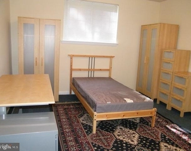4023 18th Road N - Photo Thumbnail 4