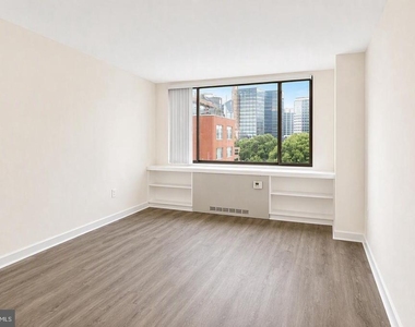 1111 Arlington Boulevard - Photo Thumbnail 1