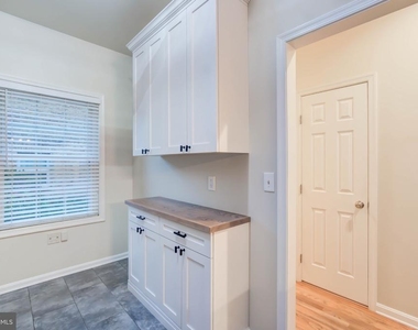 4856 10th Street S - Photo Thumbnail 10