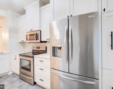 4856 10th Street S - Photo Thumbnail 11