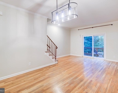 4856 10th Street S - Photo Thumbnail 4
