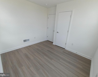 3040 S Northbank Place - Photo Thumbnail 25