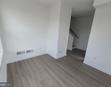 3040 S Northbank Place - Photo Thumbnail 4