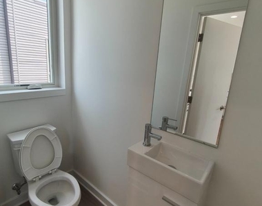 3040 S Northbank Place - Photo Thumbnail 12
