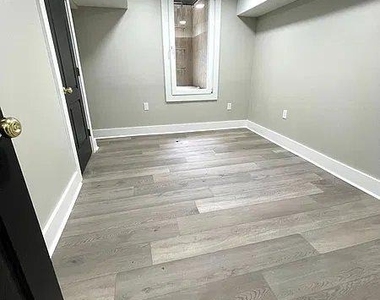 1527 S Bambrey Street - Photo Thumbnail 14