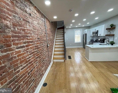 1527 S Bambrey Street - Photo Thumbnail 3