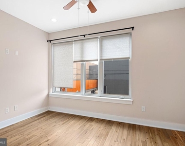 2610 Trenton Avenue - Photo Thumbnail 18