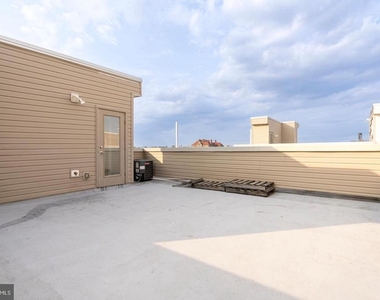 2104 Kensington Walk - Photo Thumbnail 33