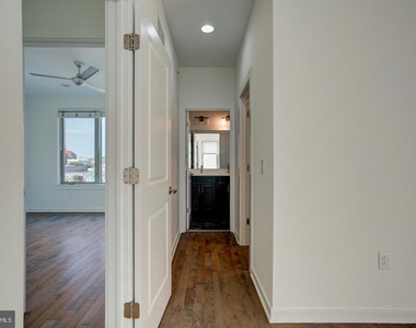 2104 Kensington Walk - Photo Thumbnail 27