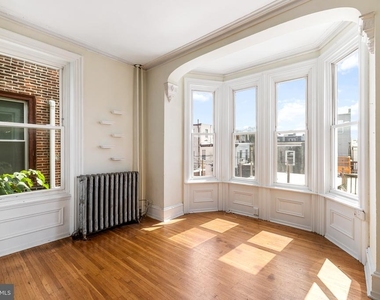 2808 W Girard Avenue - Photo Thumbnail 8