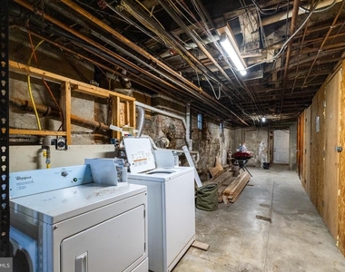 2808 W Girard Avenue - Photo Thumbnail 16