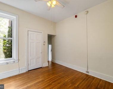 2808 W Girard Avenue - Photo Thumbnail 11