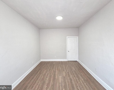 5701 Hadfield Street - Photo Thumbnail 18