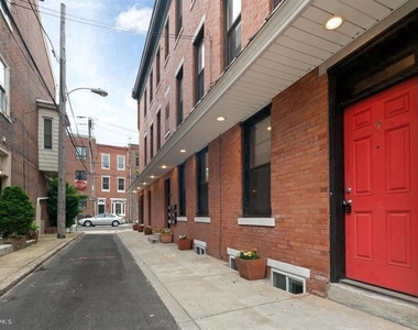 727 S 2nd Street S - Photo Thumbnail 12