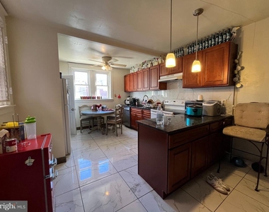 5621 N 20th Street - Photo Thumbnail 2