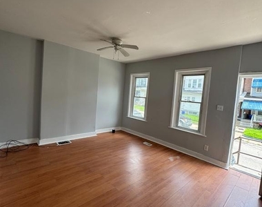 483 E Penn Street - Photo Thumbnail 3