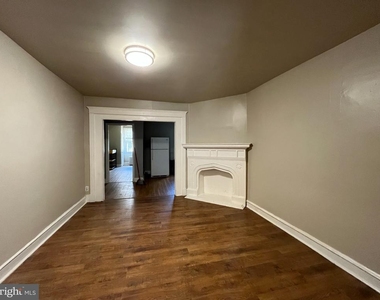 5626 N 19th Street - Photo Thumbnail 2