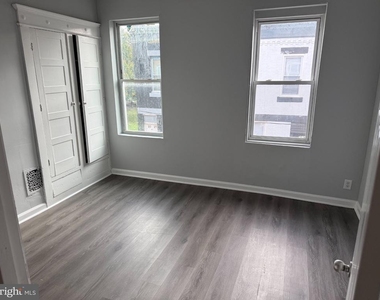 4452 N Gratz Street - Photo Thumbnail 7