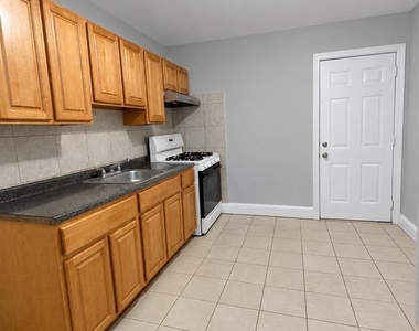 4452 N Gratz Street - Photo Thumbnail 6