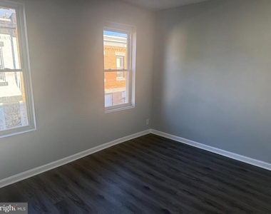 4452 N Gratz Street - Photo Thumbnail 16