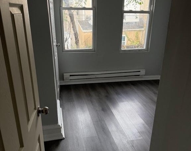 4452 N Gratz Street - Photo Thumbnail 8