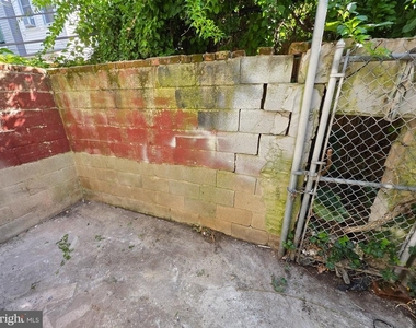 1731 N Bailey Street - Photo Thumbnail 10