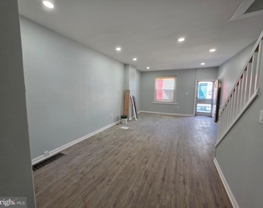 1731 N Bailey Street - Photo Thumbnail 2