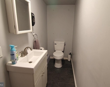 4664 Umbria Street - Photo Thumbnail 7
