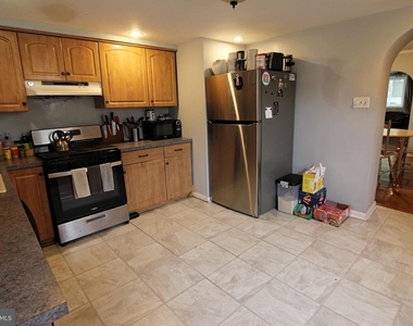 4664 Umbria Street - Photo Thumbnail 4