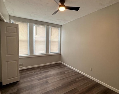 3300 N Hancock Street - Photo Thumbnail 19