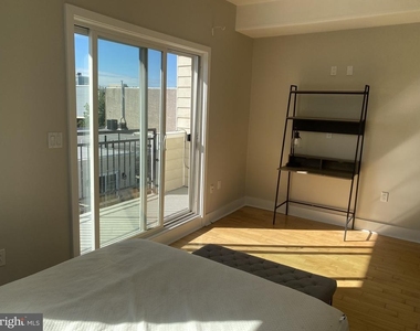2100 Christian Street - Photo Thumbnail 12