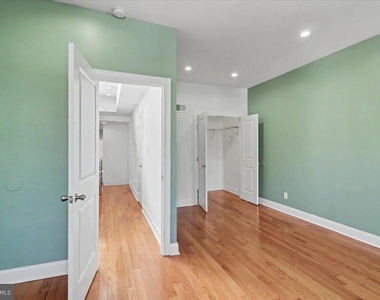 1518 Tasker Street - Photo Thumbnail 16