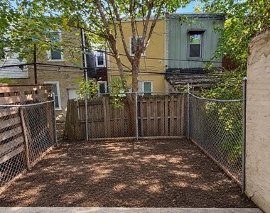 1747 N Dover Street - Photo Thumbnail 11
