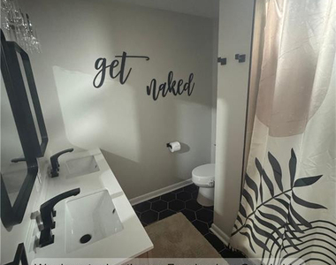6612 Vaughn Road - Photo Thumbnail 9