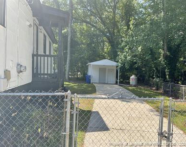 1621 Rudolph Street - Photo Thumbnail 7