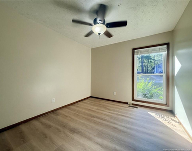 4436 Briton Circle - Photo Thumbnail 9