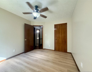 4436 Briton Circle - Photo Thumbnail 10